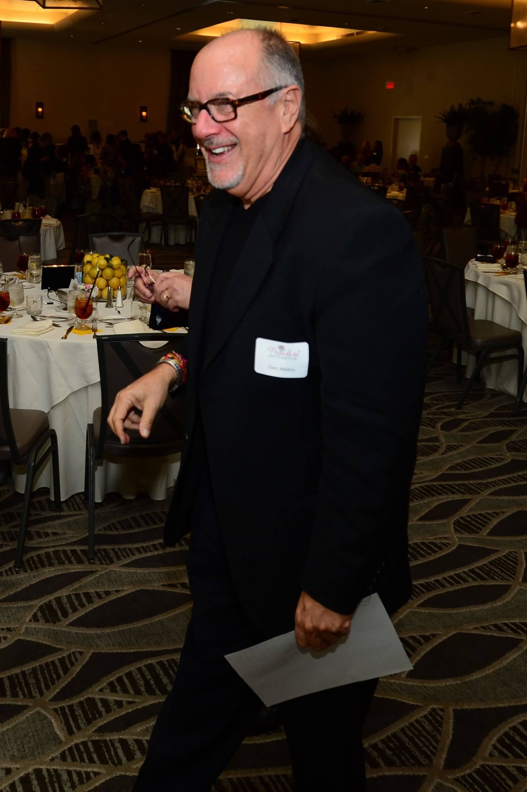 Sharing With Friends 10