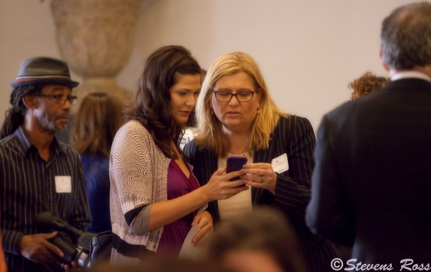 Sharing With Friends 4